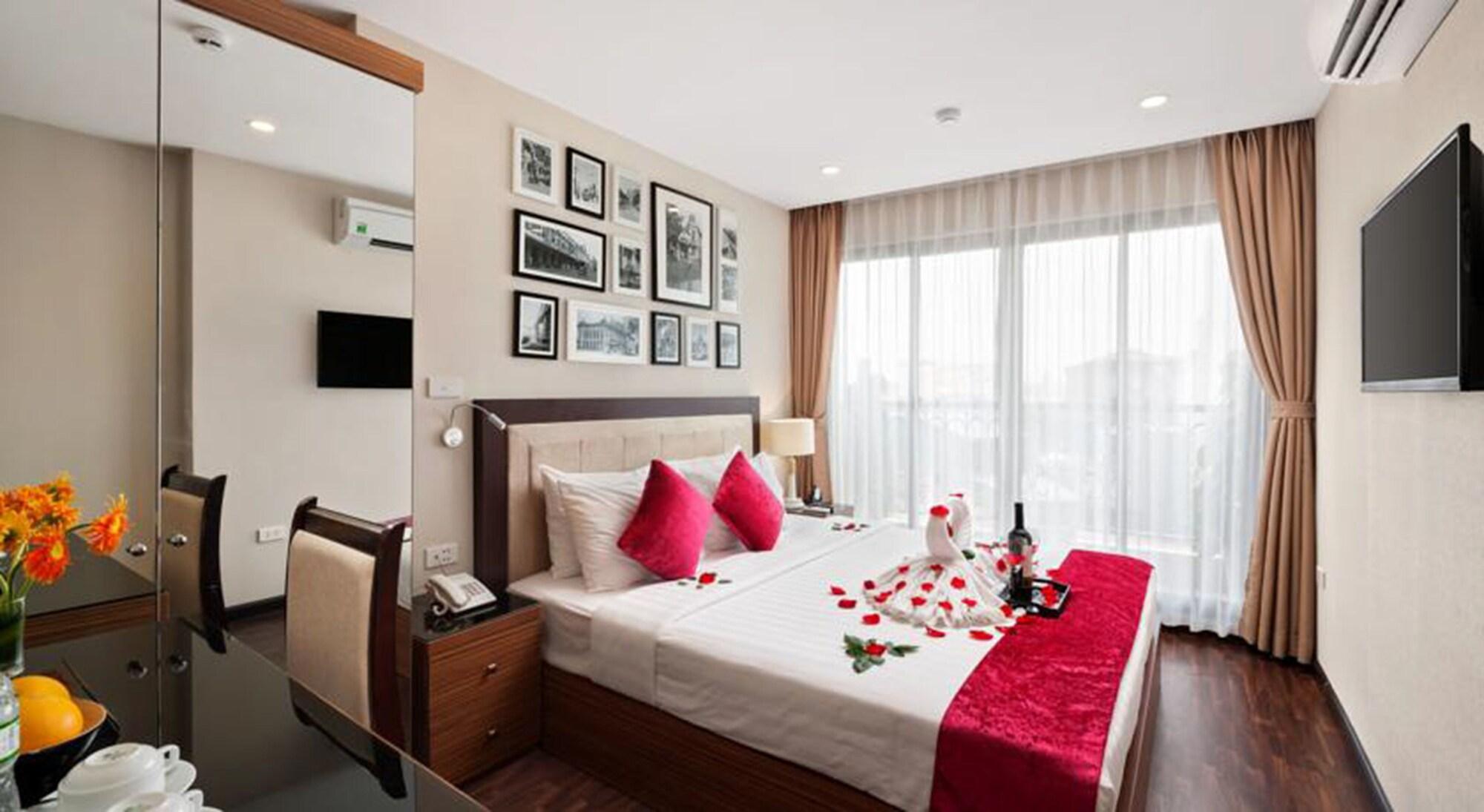 Golden Moon Suite Hotel & Travel Hanoi Zewnętrze zdjęcie